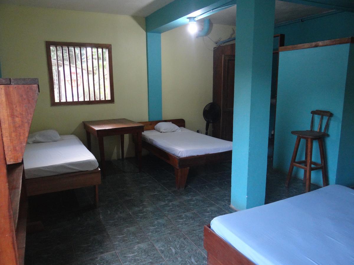 Hotel Puerto Viejo Puerto Viejo de Talamanca エクステリア 写真